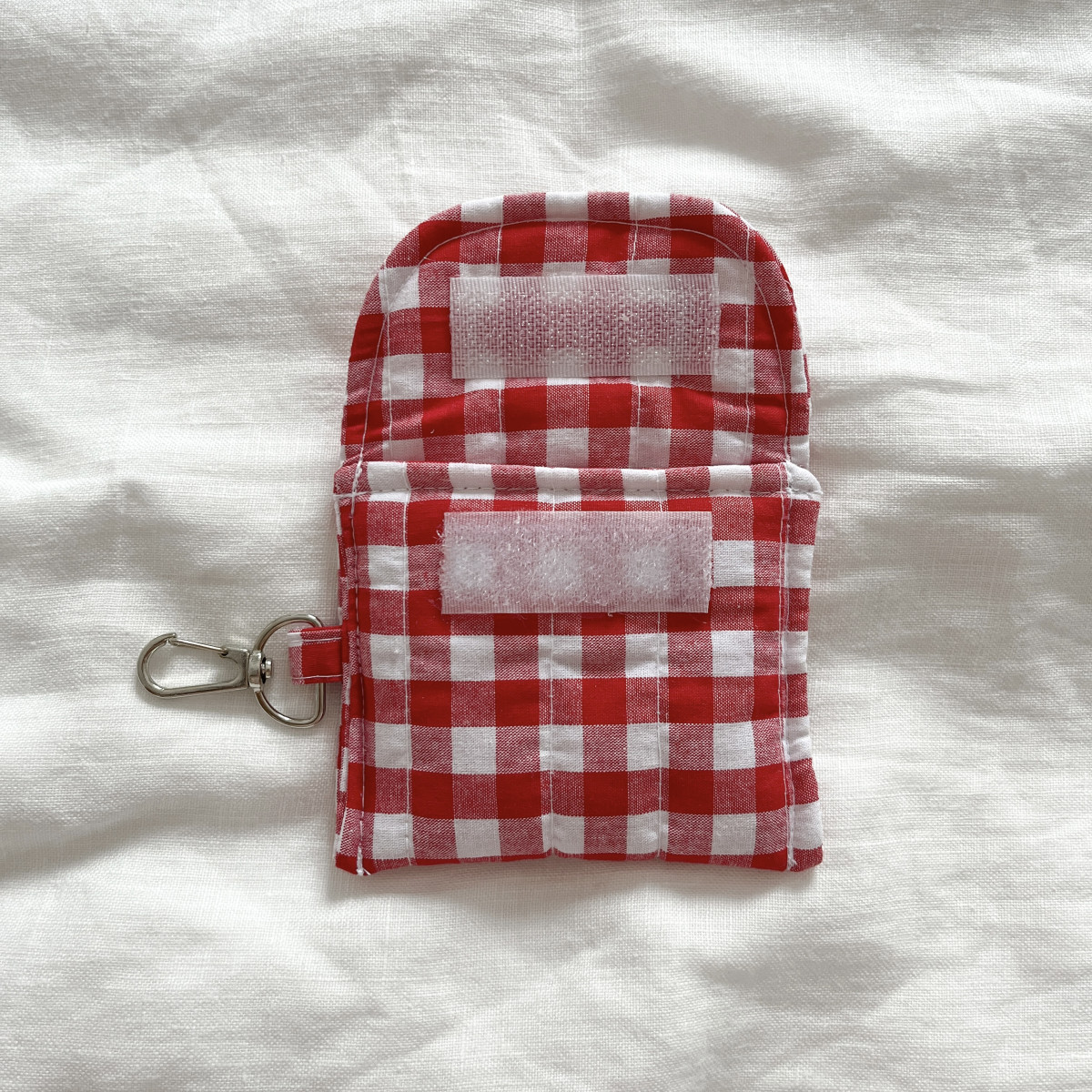 Red Gingham Earbuds Case